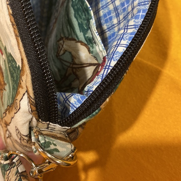 Handmade Wristlet Clutch - Picture 6 of 6